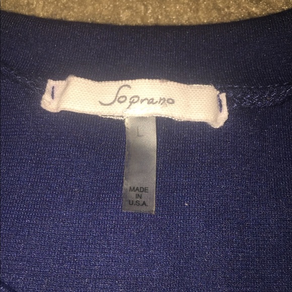 Navy Blue cropped shirt, with collarbone cut outs - Picture 3 of 8